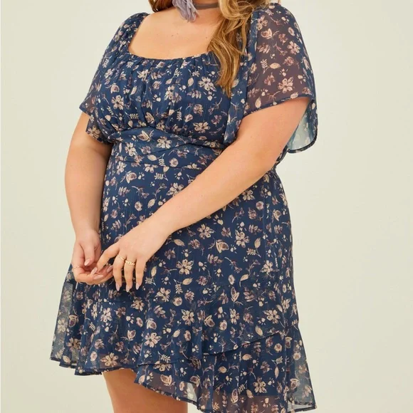 Arula Dress - Picture 6 of 8